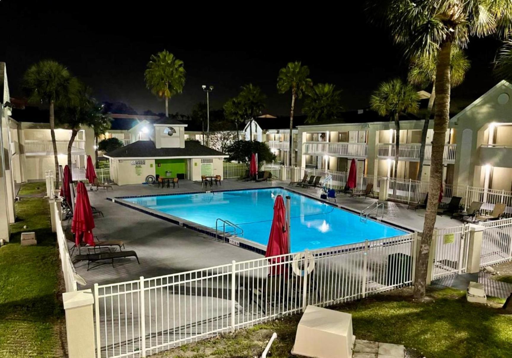 Pool - Wifi - Parking - Best Location ! Kissimmee Exterior foto